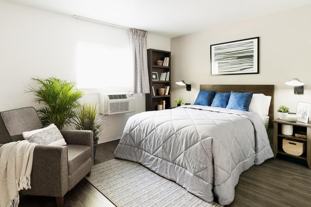 Intown Suites Extended Stay Arlington - Central Экстерьер фото