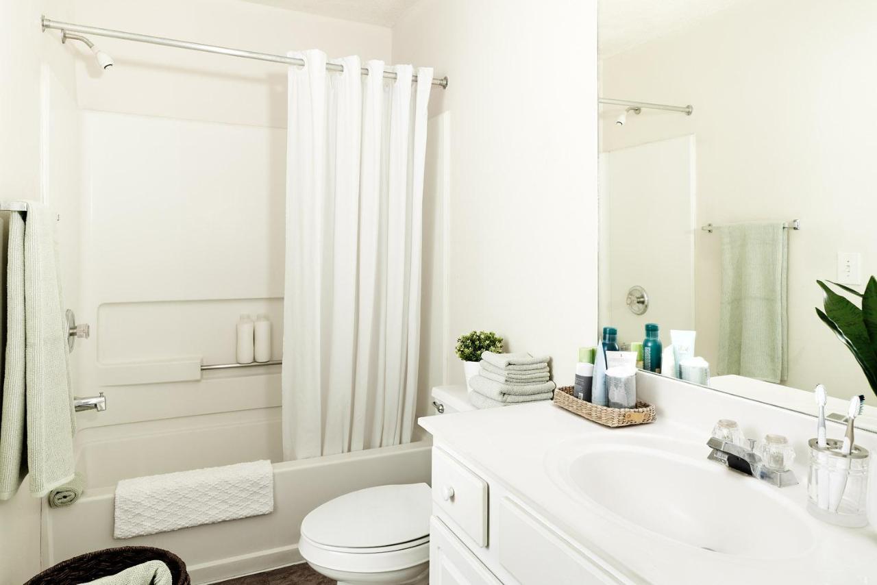 Intown Suites Extended Stay Arlington - Central Экстерьер фото